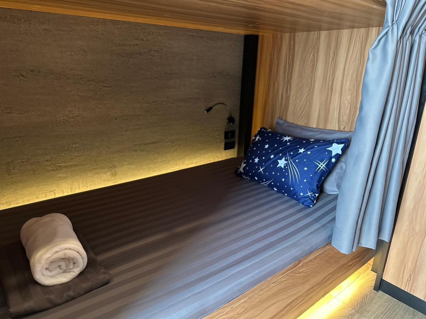 Niece Hostel Phuket - Sha Extra Plus Zewnętrze zdjęcie