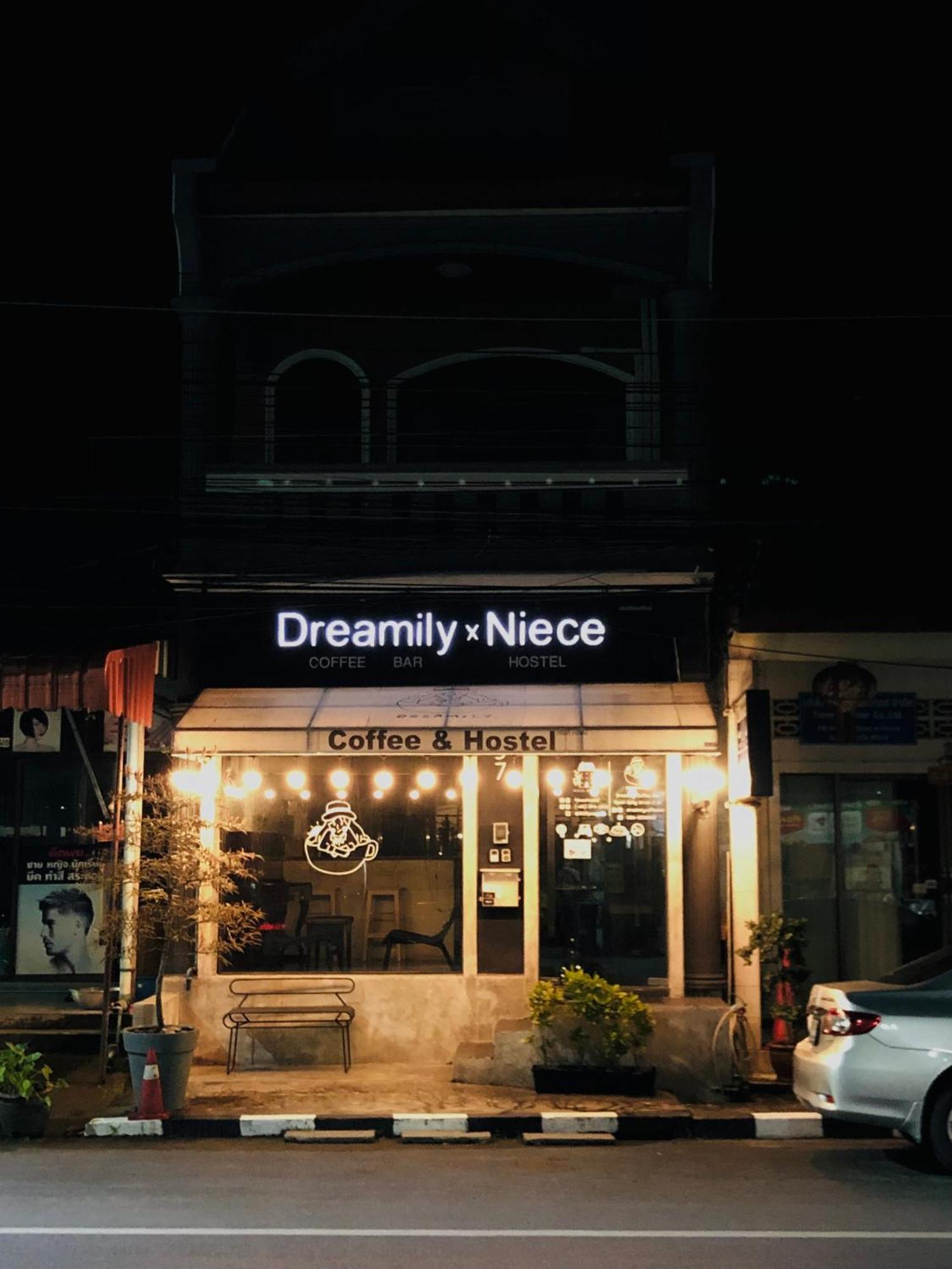 Niece Hostel Phuket - Sha Extra Plus Zewnętrze zdjęcie