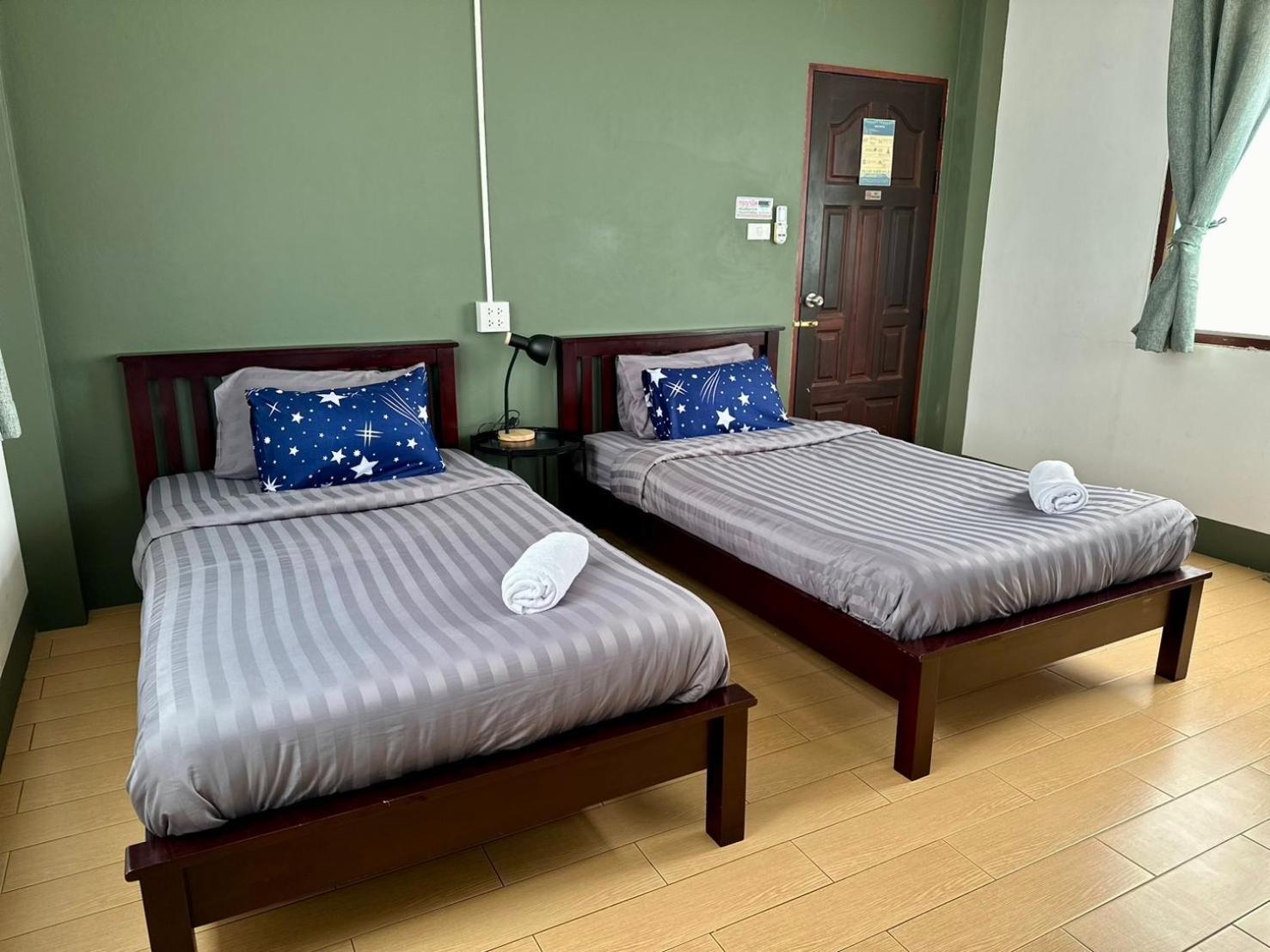 Niece Hostel Phuket - Sha Extra Plus Zewnętrze zdjęcie