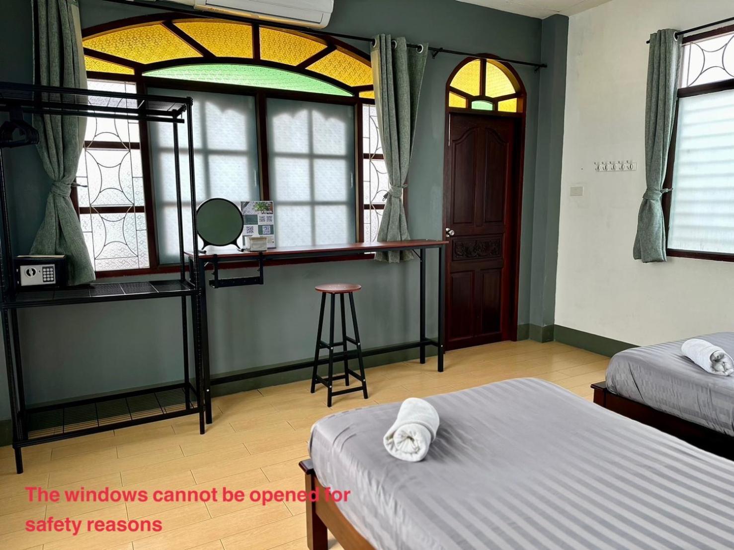 Niece Hostel Phuket - Sha Extra Plus Zewnętrze zdjęcie