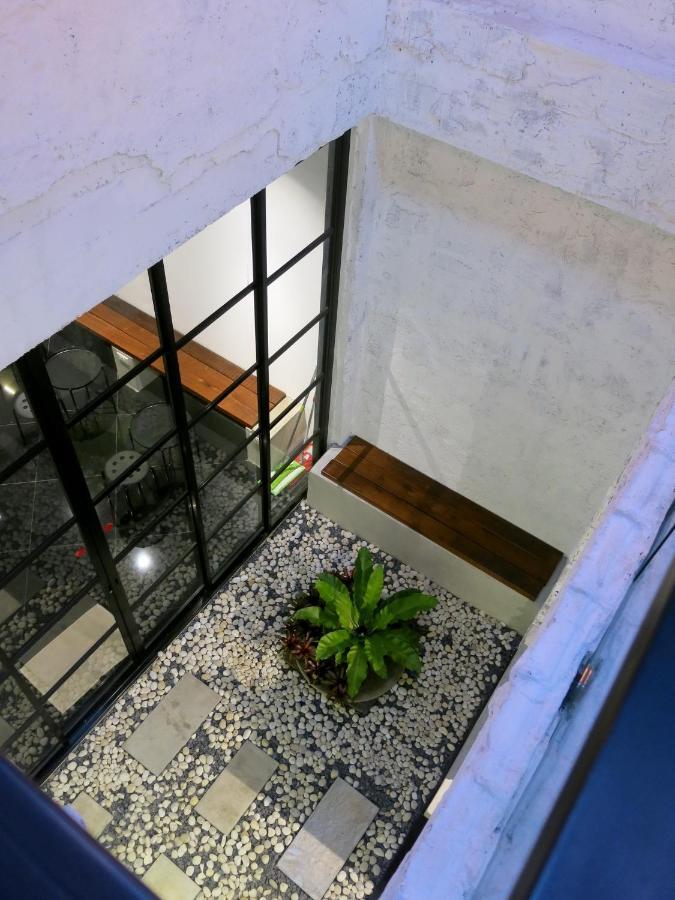 Niece Hostel Phuket - Sha Extra Plus Zewnętrze zdjęcie
